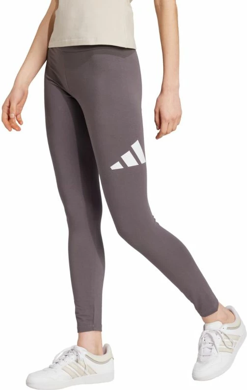 Hellonke adidas për femra, gri