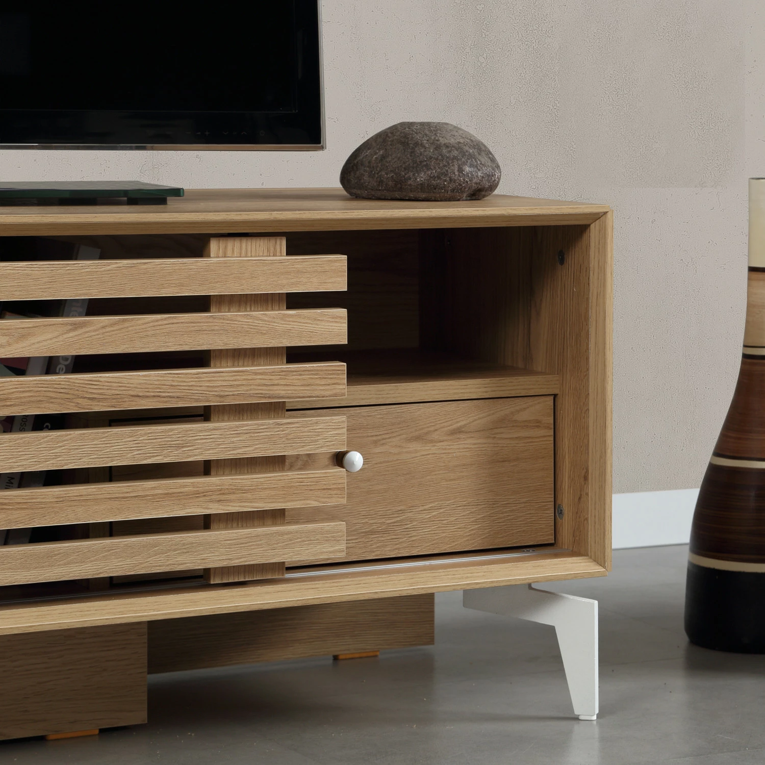 Komodë TV Hanah Home, Lulu 125, ngjyrë lisi