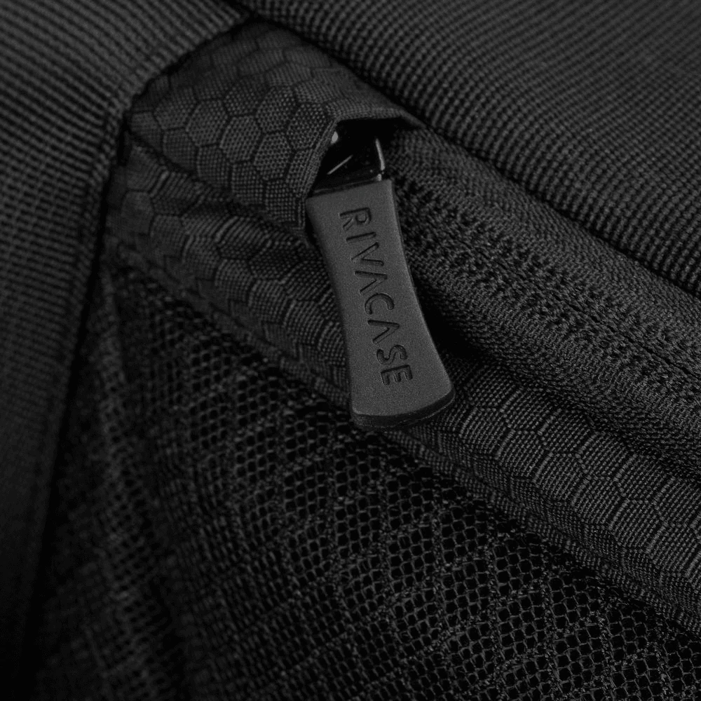 Çantë shpine RIVACASE 5321 Dijon 25L, rezistente ndaj ujit, për laptop/tablet 10.1", e zezë