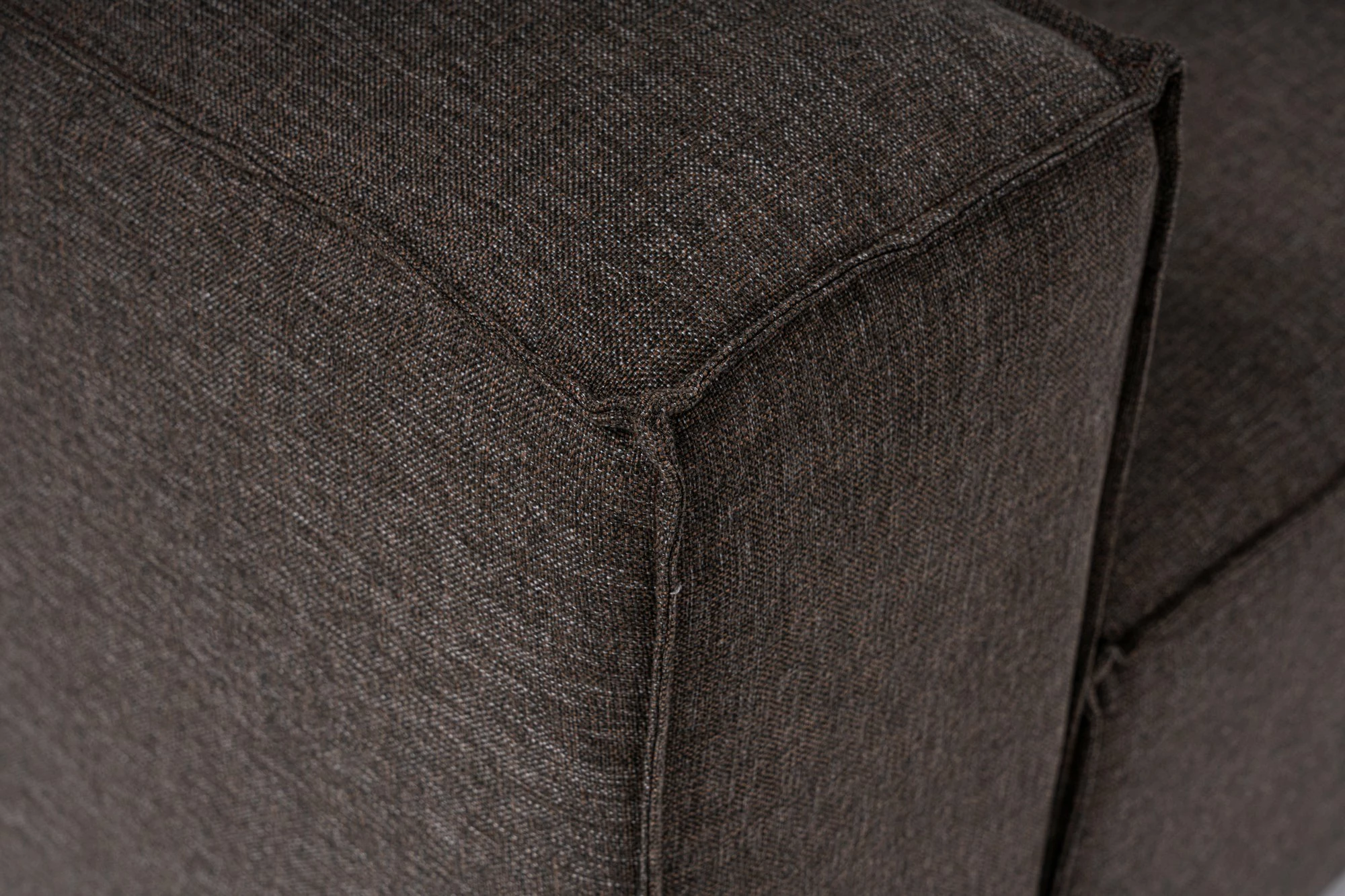 Këndollë Atelier del Sofa, Fora, ngjyrë kafe e errët