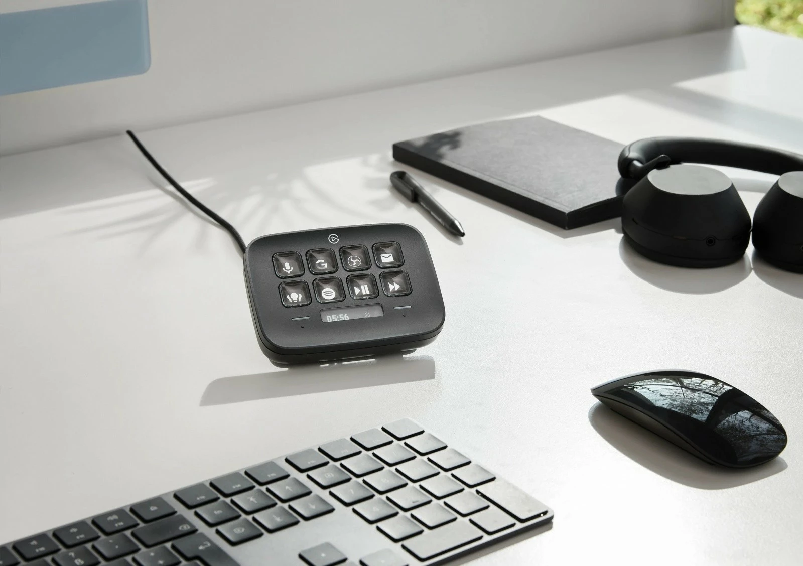 Panel Stream Deck, Elgato, Neo 10GBJ9911, 8 butona, 2 Touch Points, USB-C, e zezë