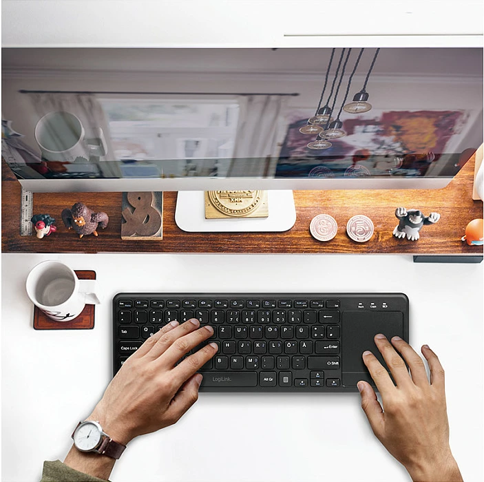 Tastierë wireless LogiLink me touchpad, 2.4 GHz, mini, USB nano receiver, QWERTZ, e zezë
