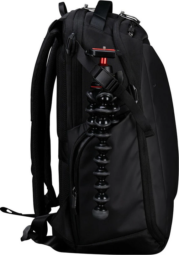 Çantë shpine për laptop Targus Pro-Tek R 16", 26 L, e zezë