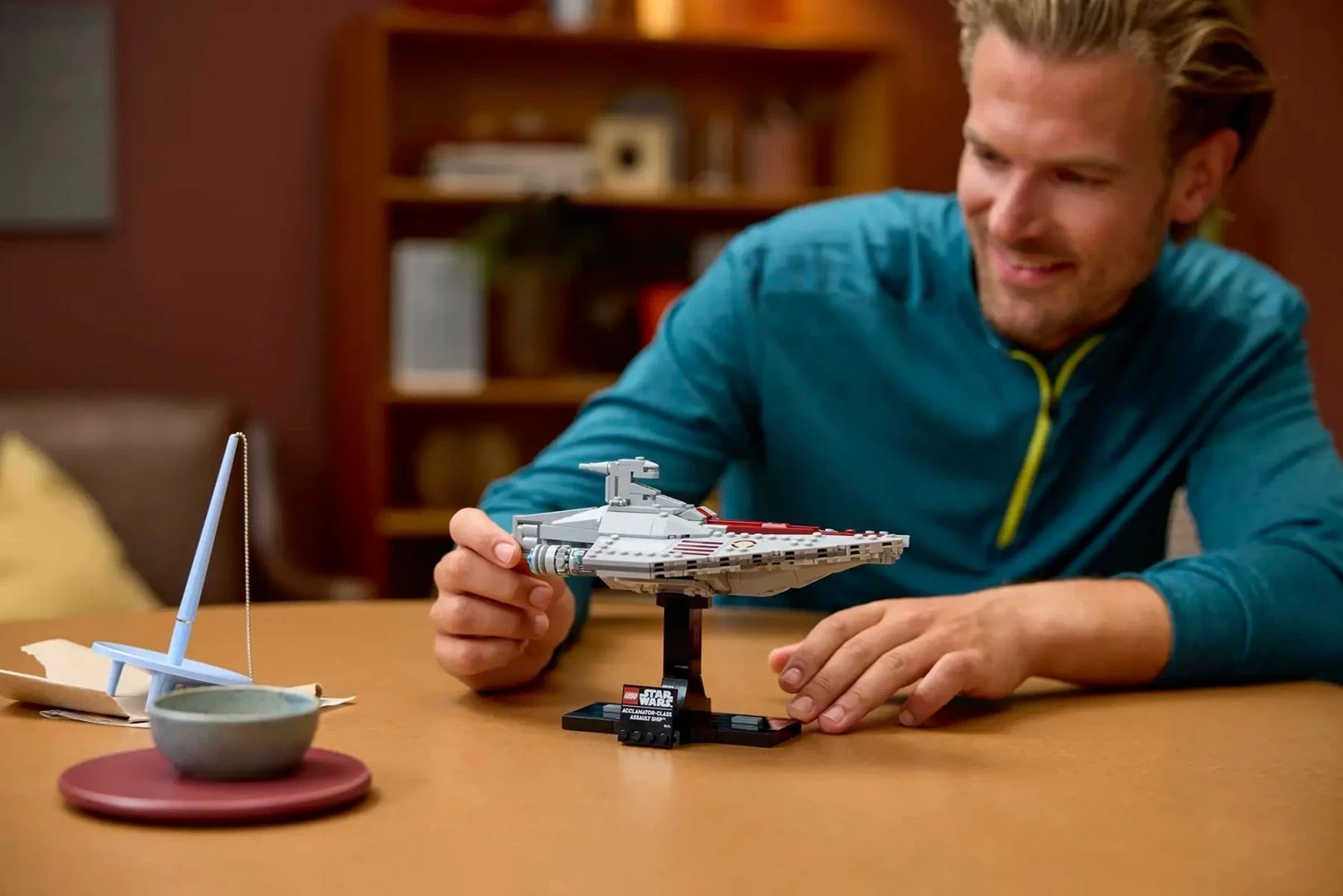 Set LEGO Star Wars 75404 Acclamator-Class Assault Ship