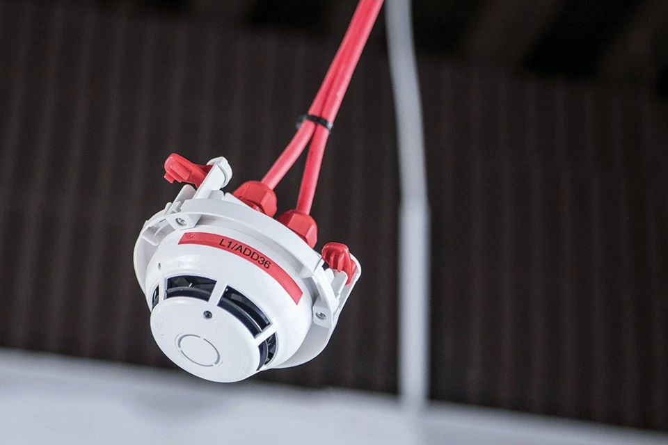 Printer etiketa Brother PTE110VP, QWERTY, TZe, 180x180 DPI, 20mm/sec, AAA