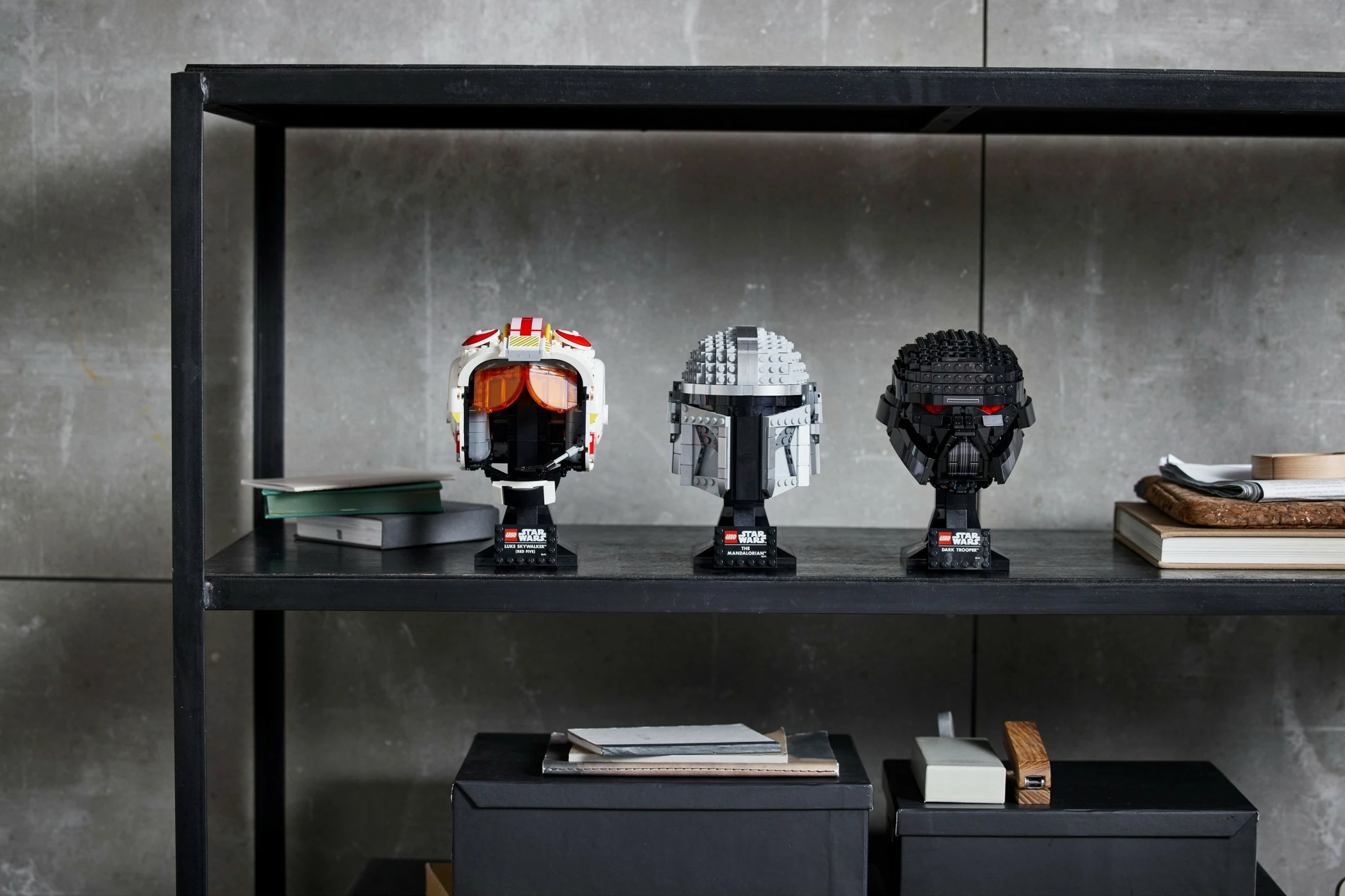 Set ndërtimi LEGO Star Wars The Mandalorian Helmet, 584 pjesë, shumëngjyrësh
