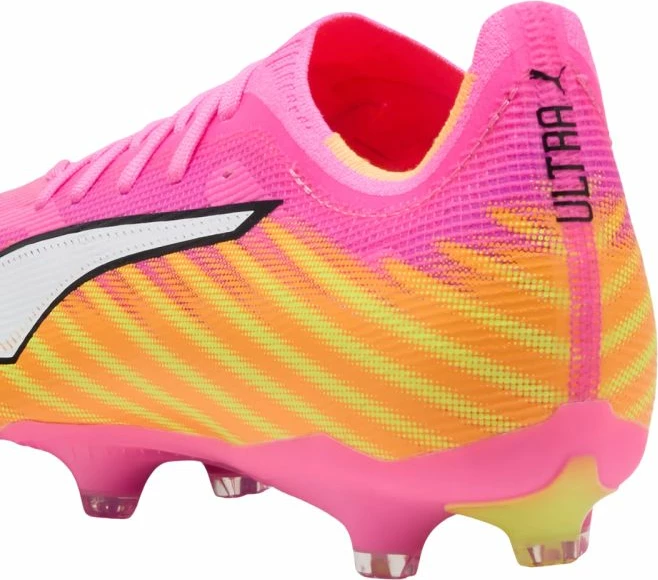 Atlete futbolli Puma Ultra 6 Match FG/AG 108687 05, meshkuj [Madhësia: 42.5]