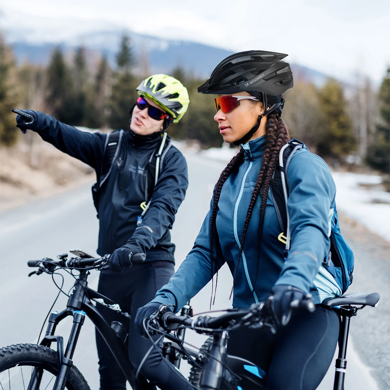 Kaskë biçiklete, Wozinsky, HT-28VC, me dritë LED mbrapa me USB, madhësia M (54-57 cm), e zezë