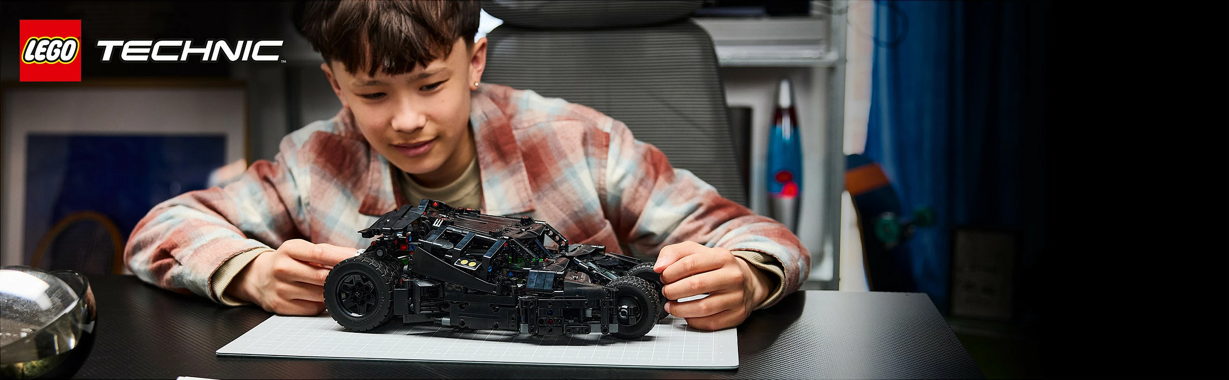 Set ndërtimi LEGO Technic 42239 Batmobile Tumbler, 719 pjesë, Control+, multicolor