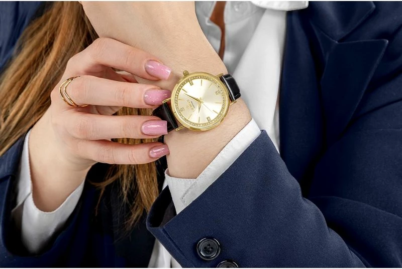 Orë dore femra Giewont GW5390-A2, e artë, rrip i zi