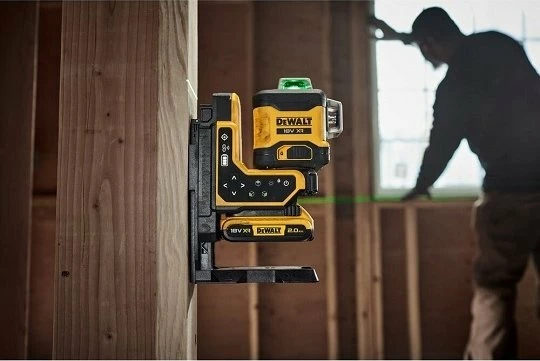 Laser linear Dewalt DCLE34035D1 18V 3x360° dritë e gjelbër, set 1x2.0Ah