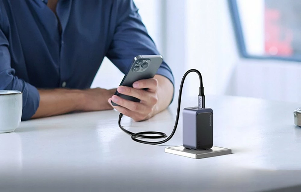 Karikues rrjeti Ugreen Nexode Air UGR1842 65W, 2x USB-C + 1x USB-A, gri