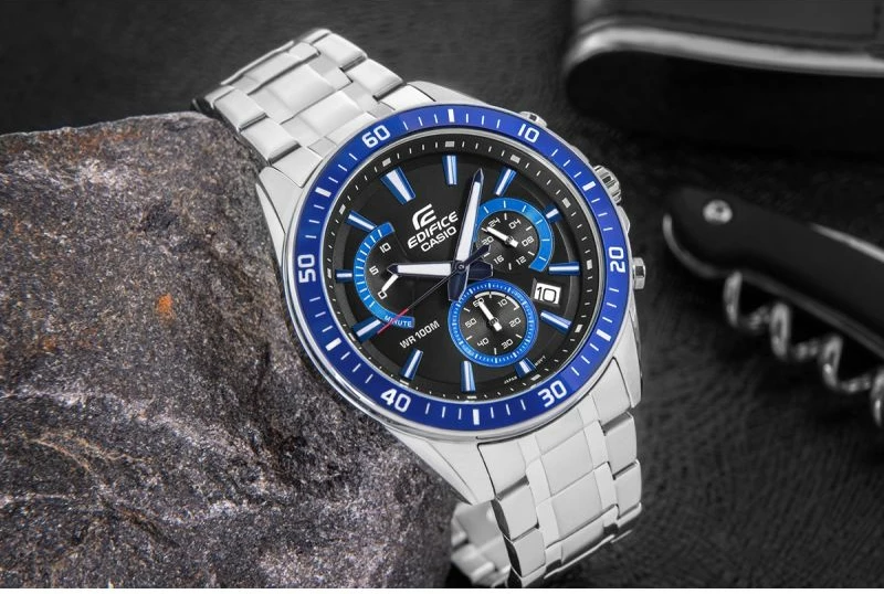 Orë dore për meshkuj Casio Edifice, argjendtë-blu