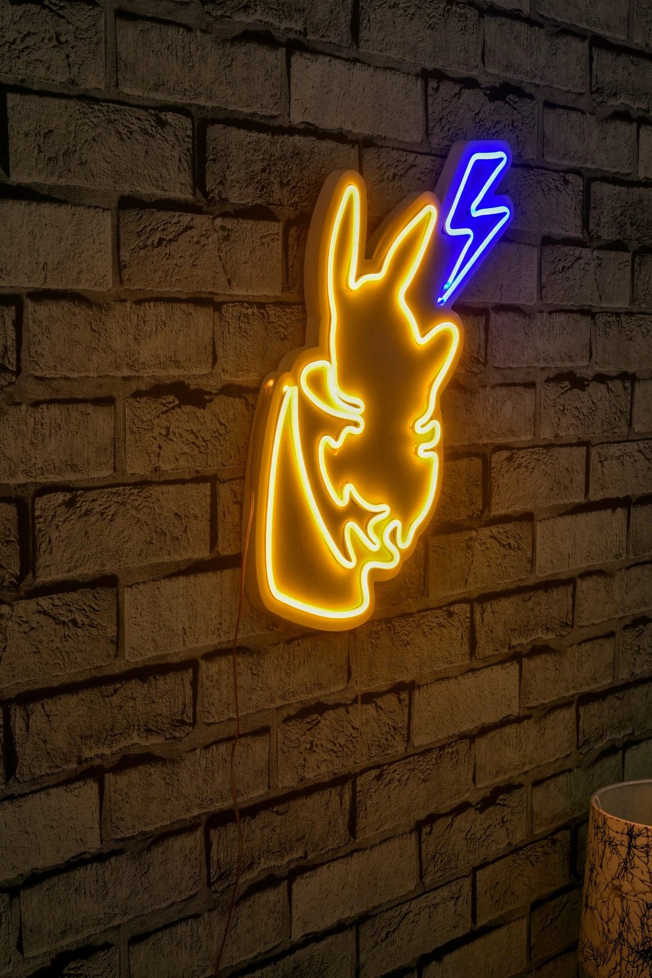 Dritë dekorative LED plastike, Pikachu, e verdhë dhe blu