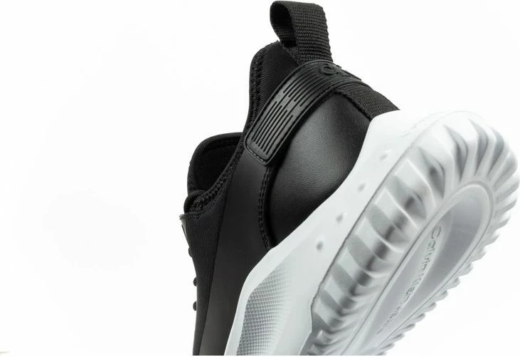 Atlete femra Calvin Klein Eva Runner, të zeza [Madhësia: 36]