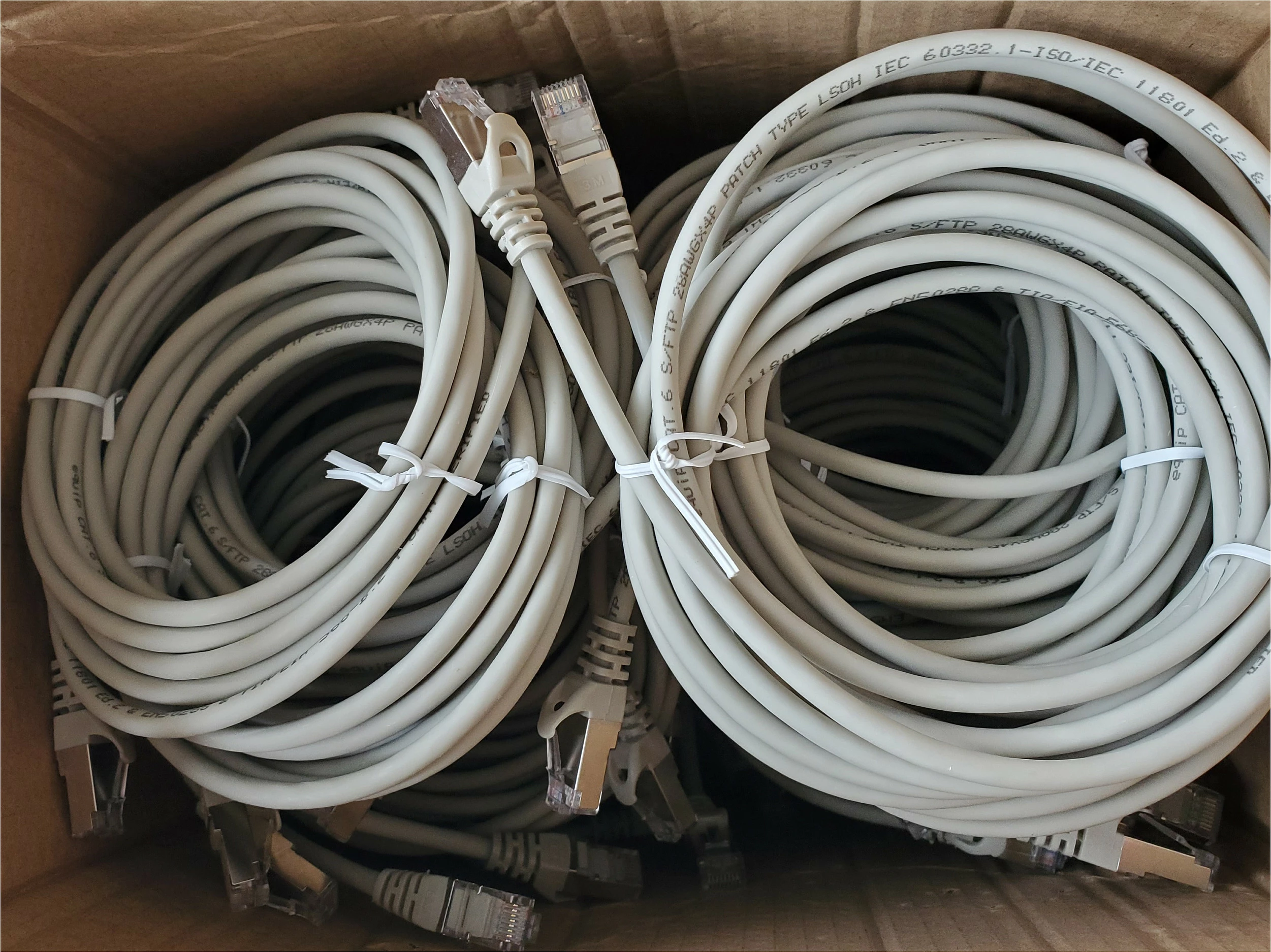 Kabllo rrjeti EQUIP Cat6 S/FTP 2m, RJ-45, gri