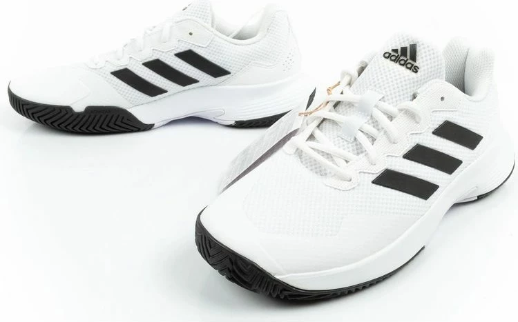Atlete tenisi adidas GameCourt 2, të bardha [Madhësia: 42.5]