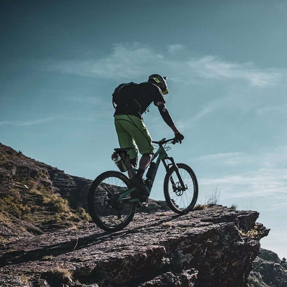 Çantë biçiklete Wozinsky WBB20BK, 1.5L, najlon, e zezë