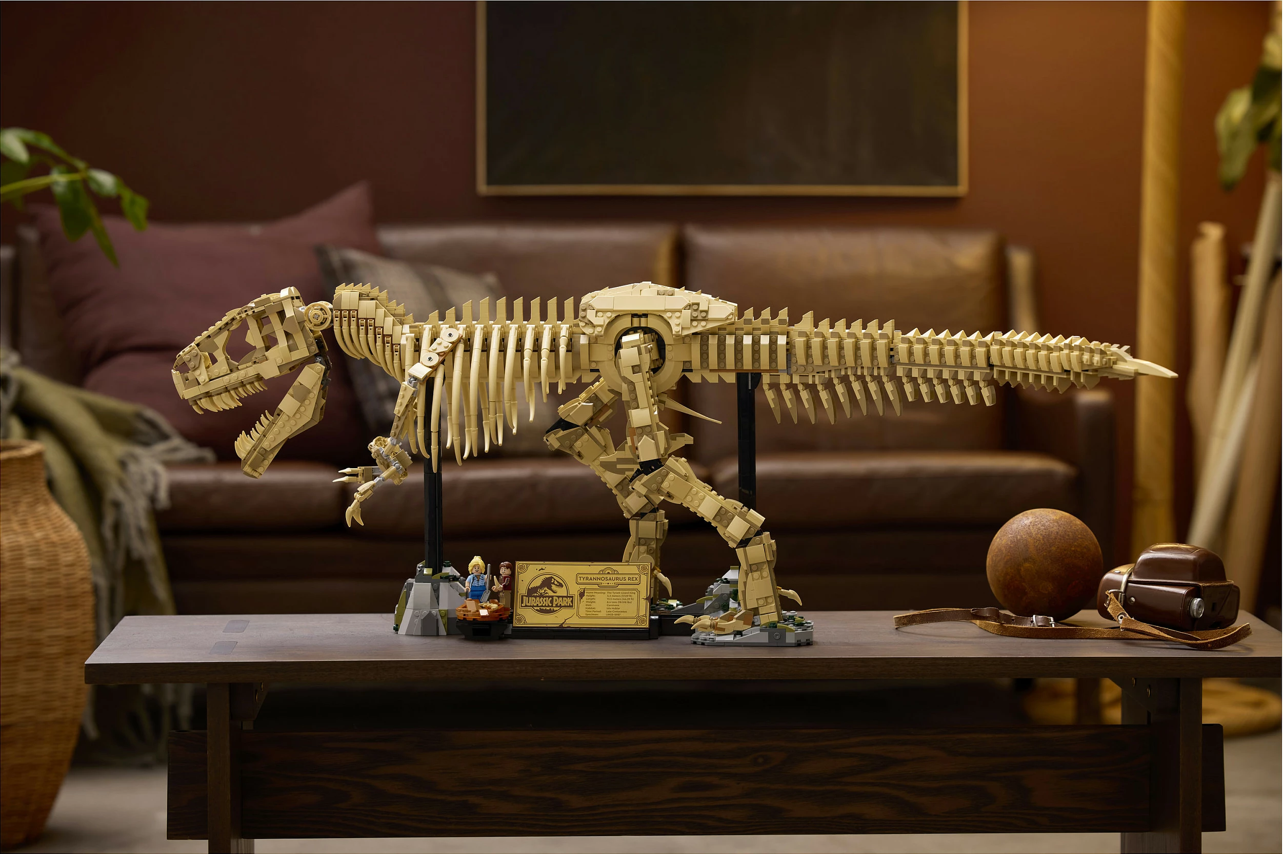 Set ndërtimi LEGO Jurassic World 76968 Dinosaur Fossils: Tyrannosaurus Rex, 3145 copë, Shumëngjyrësh