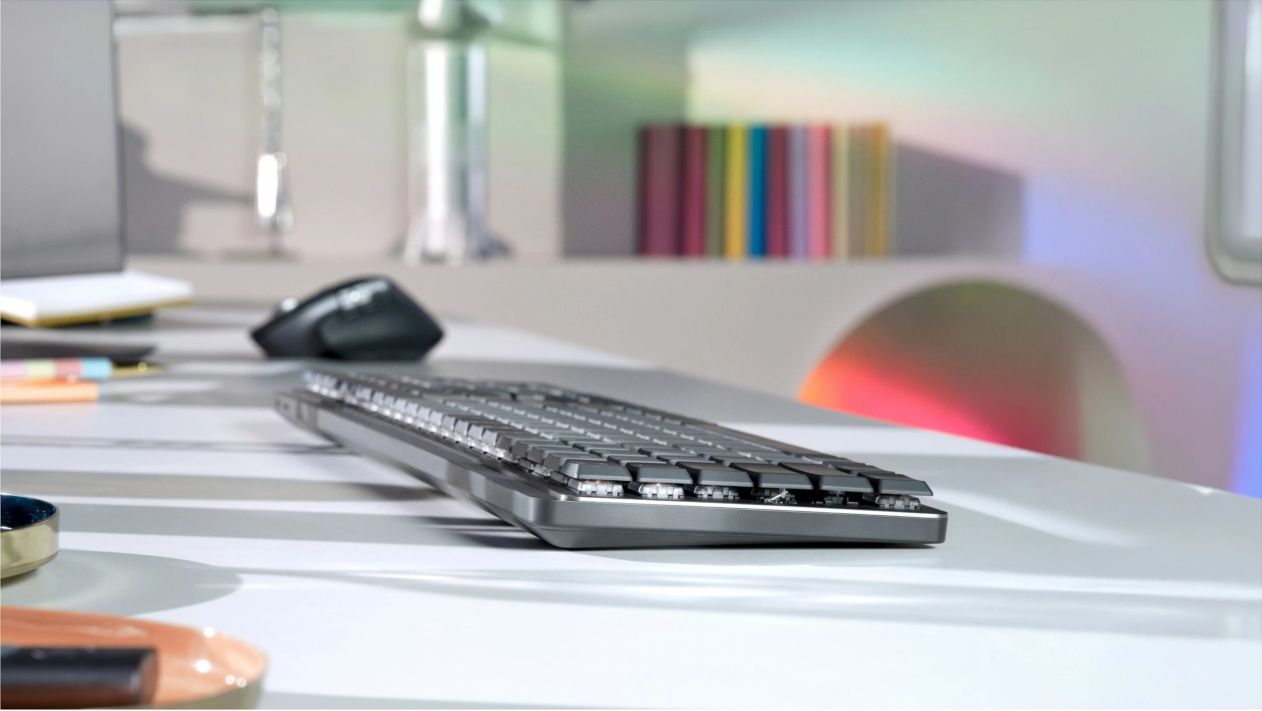 Tastierë mekanike Logitech MX Mechanical, Wireless RF + Bluetooth, QWERTZ, ndriçim LED i bardhë, Graphite