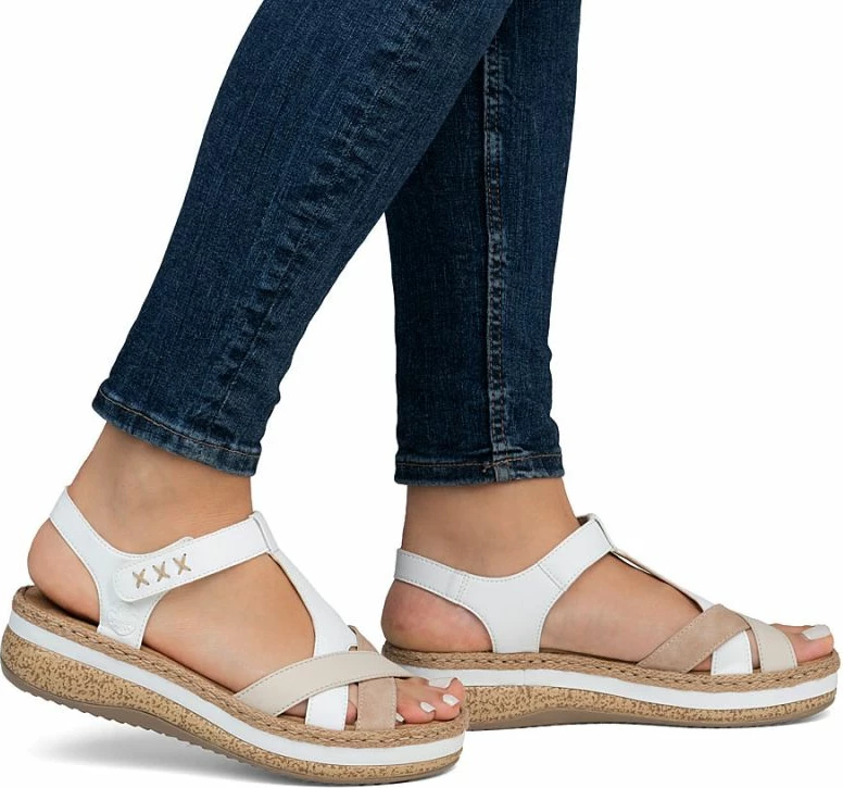 Sandale platforme femra Rieker V0919-80, të bardha