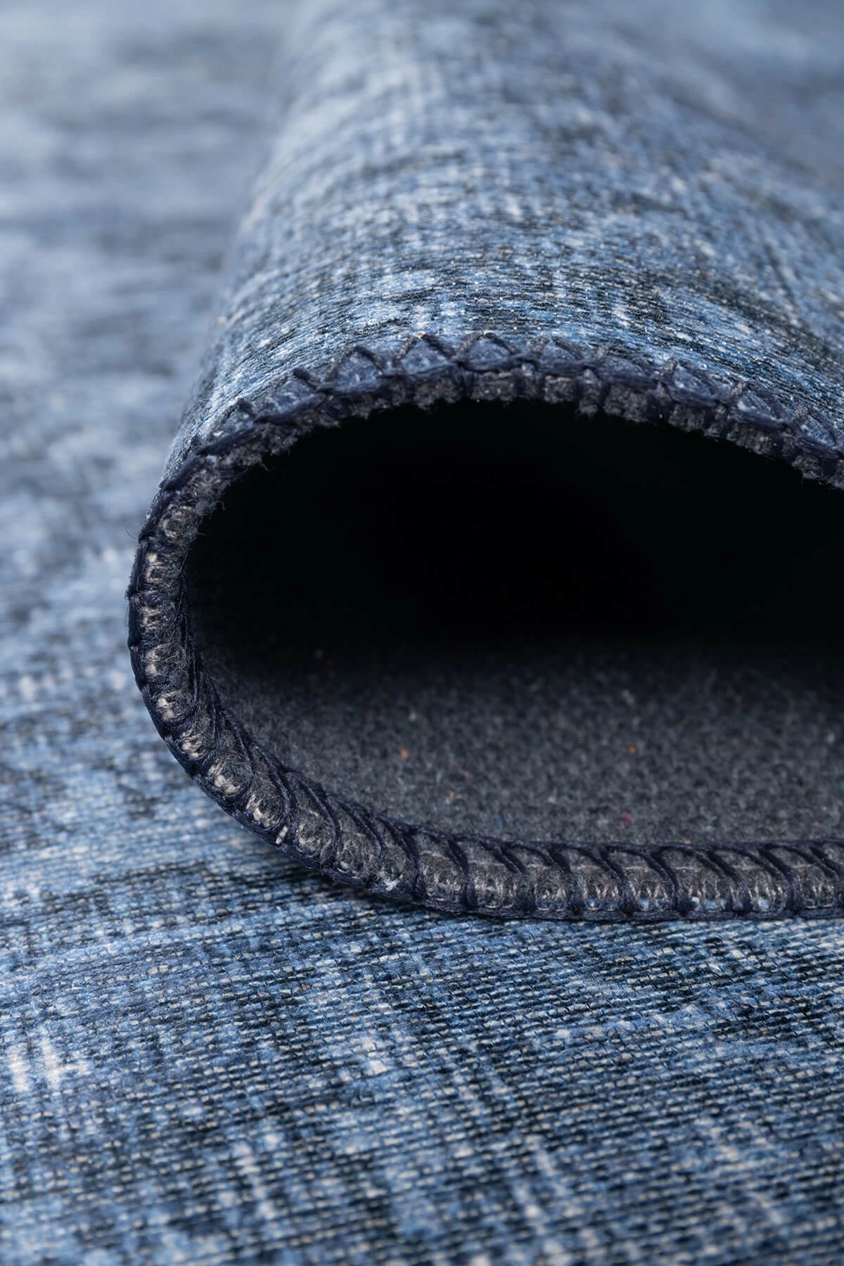 Qilim (210 x 310) Conceptum Hypnose, Folk Chenille, blu, BA 04