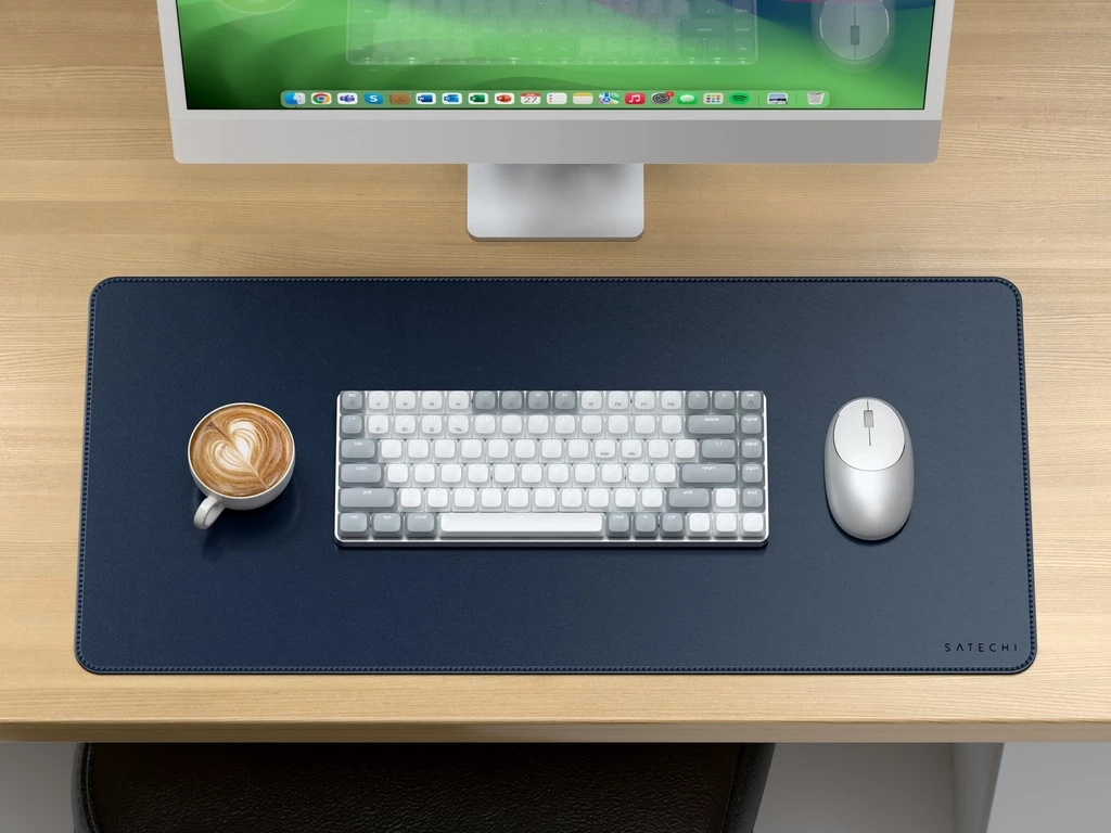 Satechi Vegan-Leather Premium Desk Mat - Blue