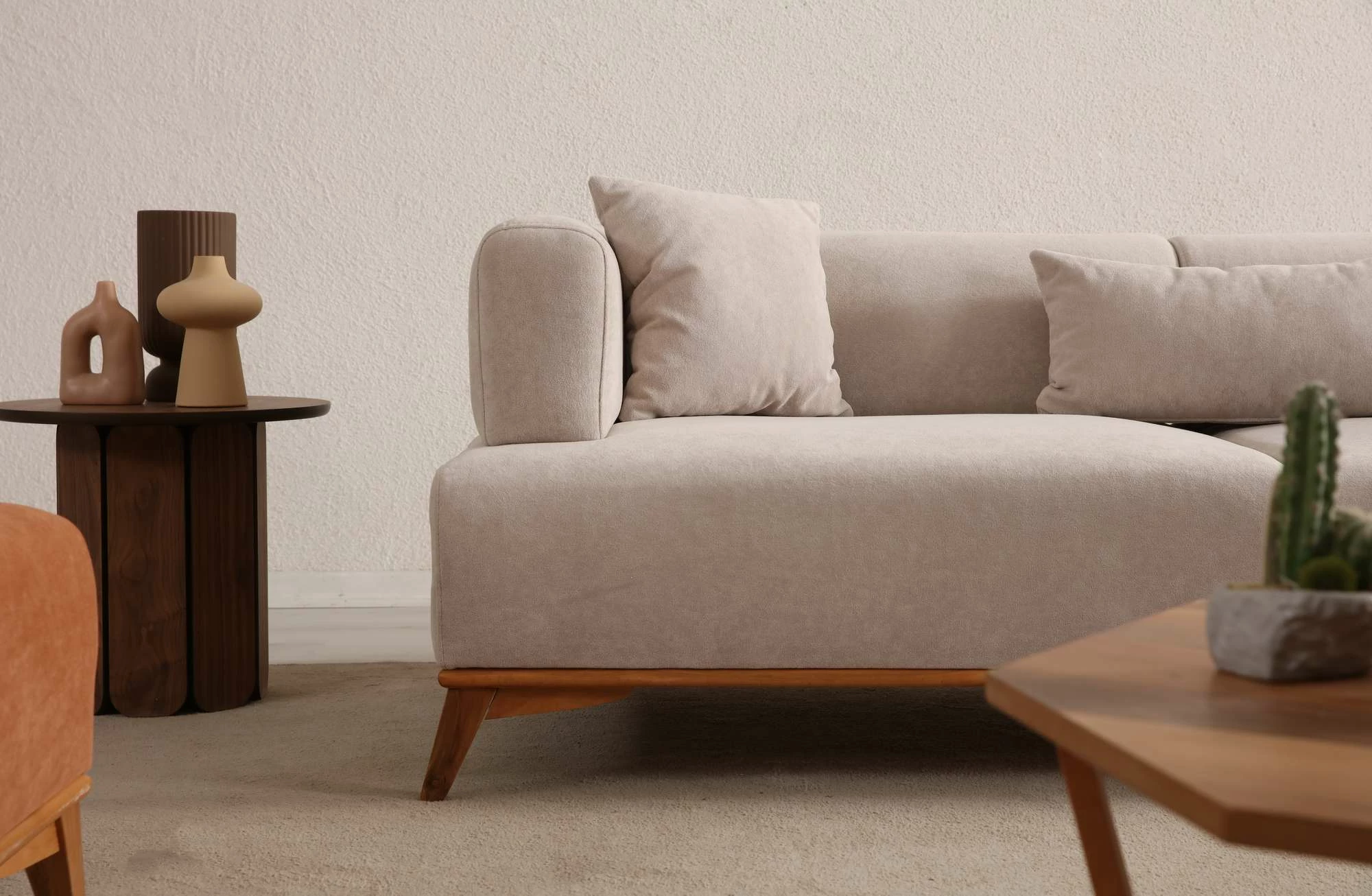 Divan treshe Hera, krem, Atelier del Sofa
