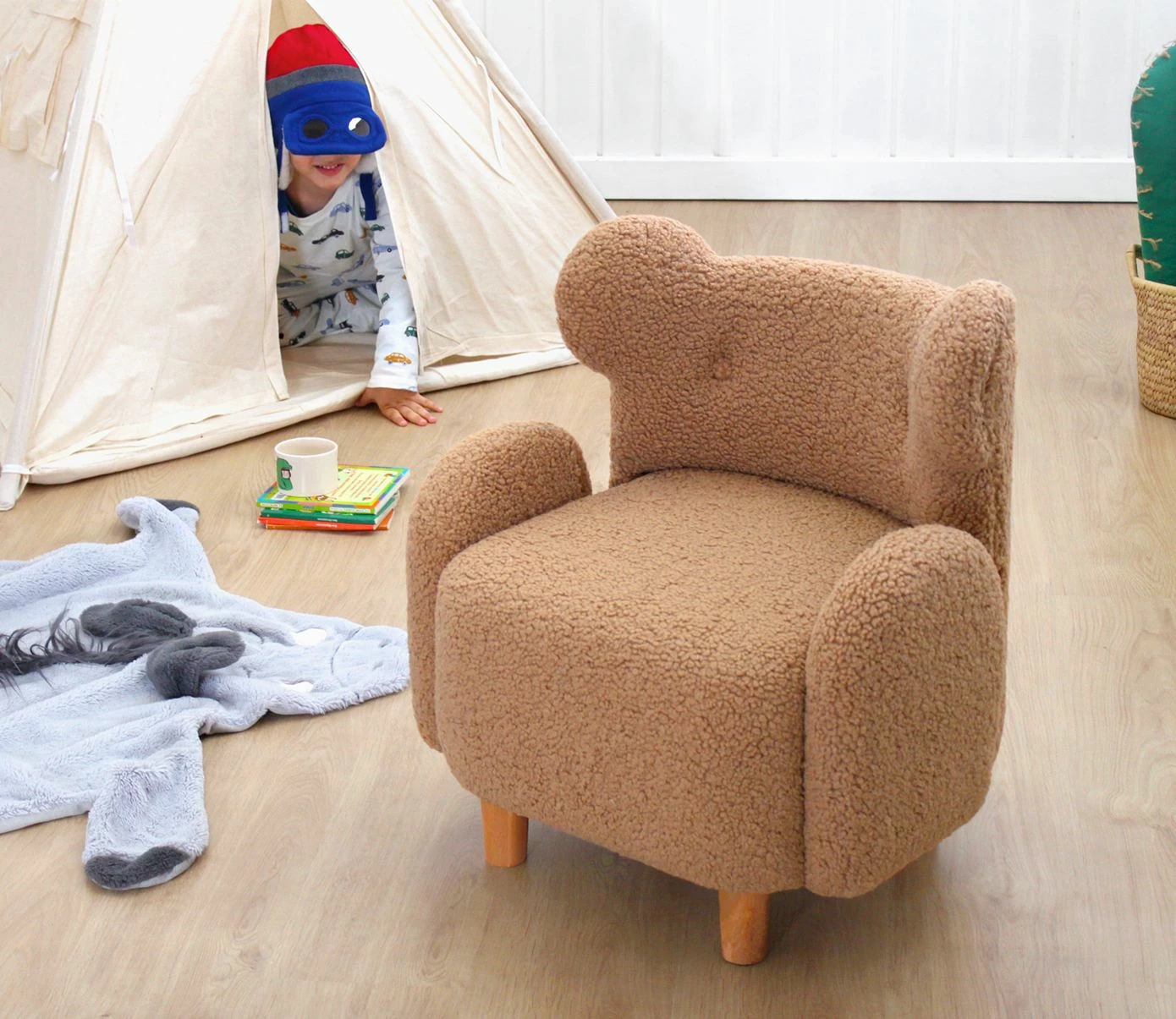 Karrige fëmijësh me krahë, Juano Teddy, ngjyrë kafe