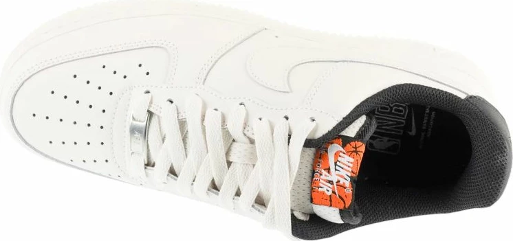 Atlete Nike Air Force 1 07 IQ0293-030, të bardha [Madhësia: 45.5]