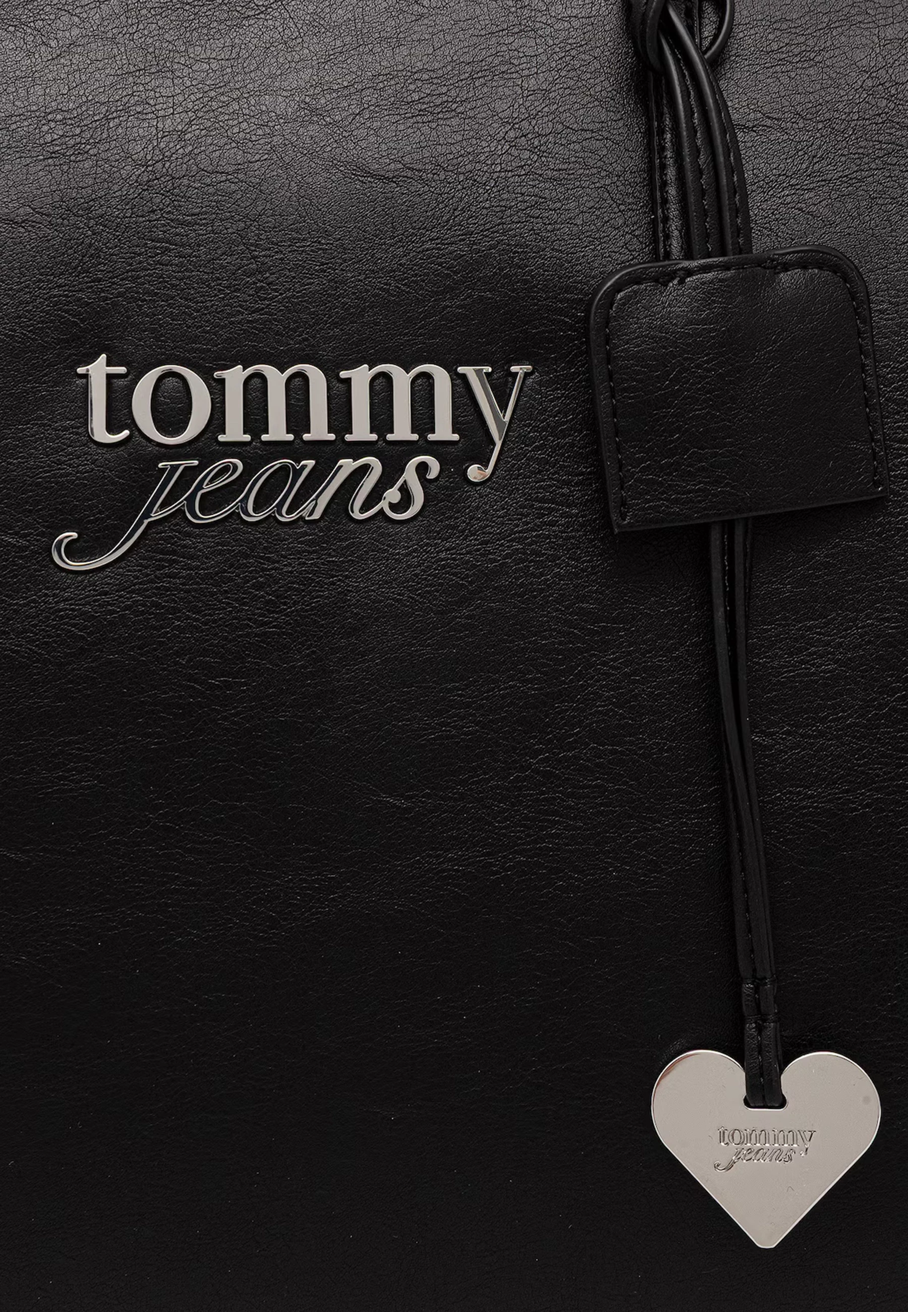 Çantë tote për femra Tommy Hilfiger TJW Bold Tote AW0AW18786, e zezë