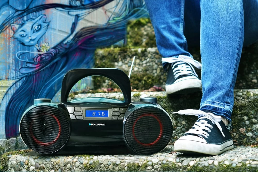 Radio me FM/CD/MP3/USB/AUX BLAUPUNKT BB31 LED