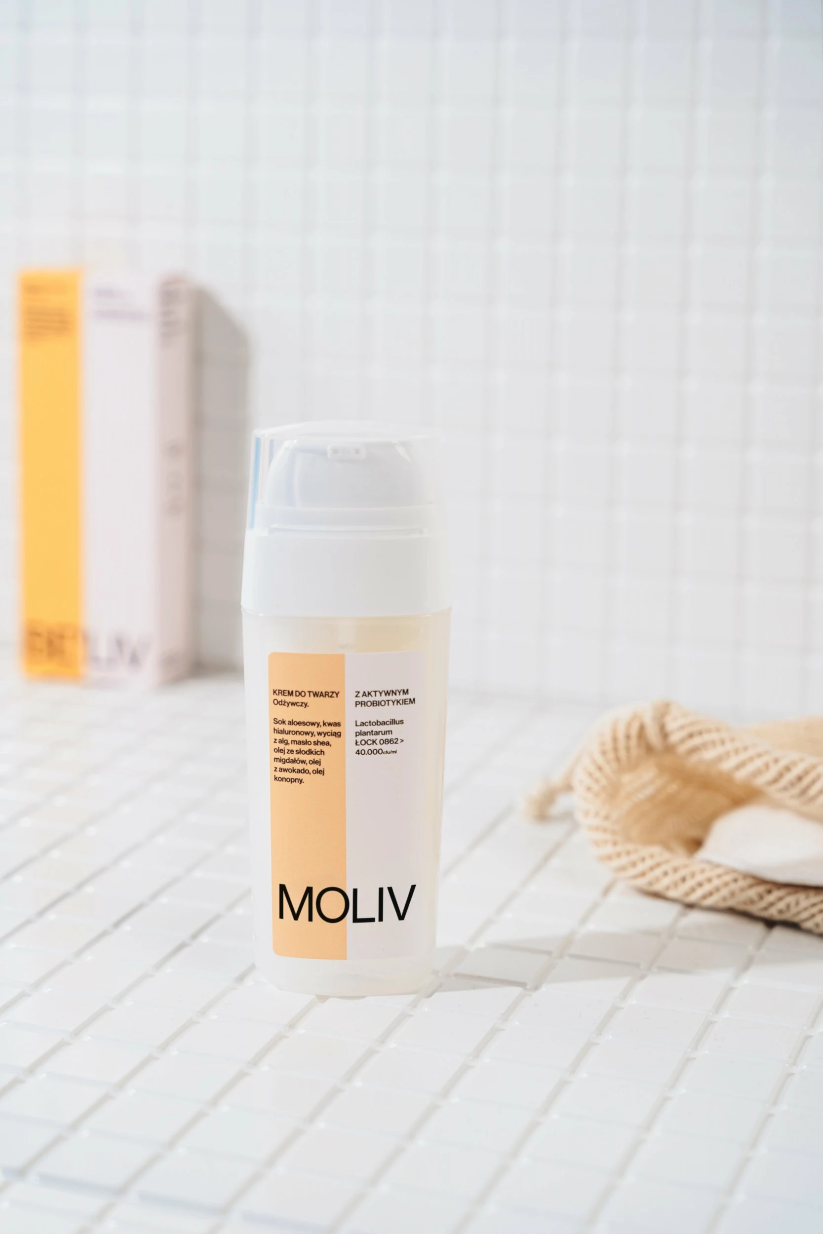 Krem fytyre MOLIV Nourishing me probiotikë të gjallë 30 ml