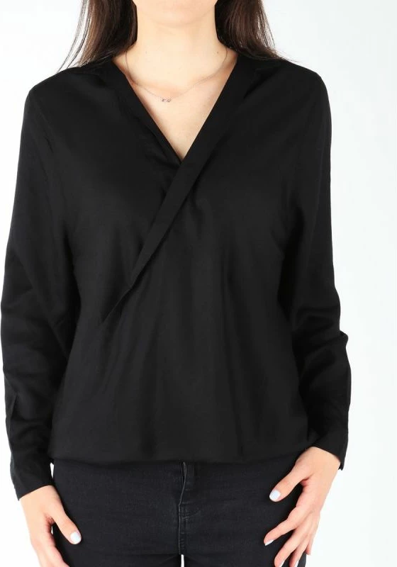 Maicë për femra Wrangler, e zezë