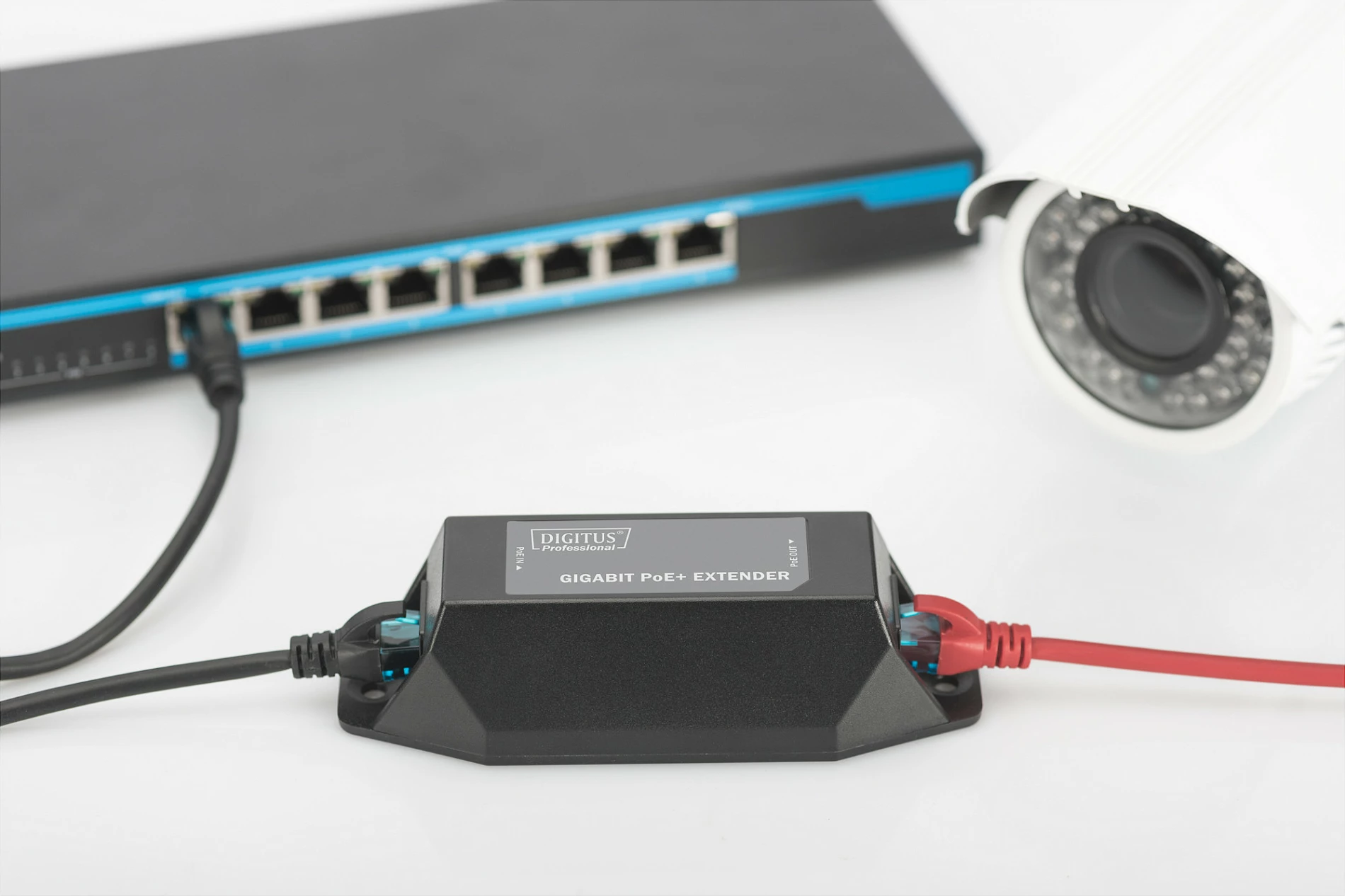 Zgjatës PoE+ Gigabit Ethernet Digitus, 802.3at, 22 W, 2x RJ45, i zi
