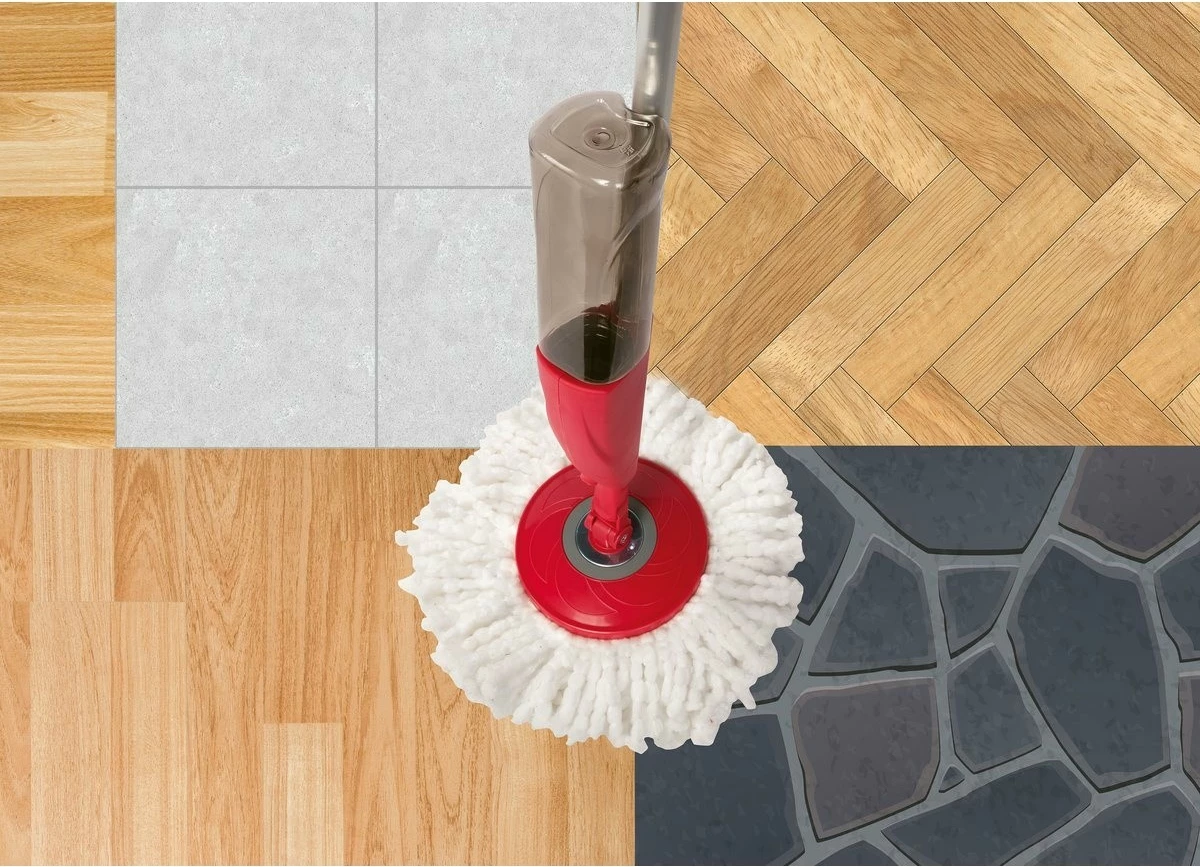Shtupë dyshemeje e rrumbullakët me spërkatës Lamart LT8066, 500 ml