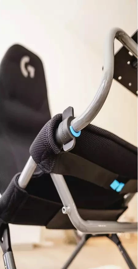 Karrige/kokpit simulimi garash Playseat Challenge X Logitech G Edition, e palosshme, e zezë