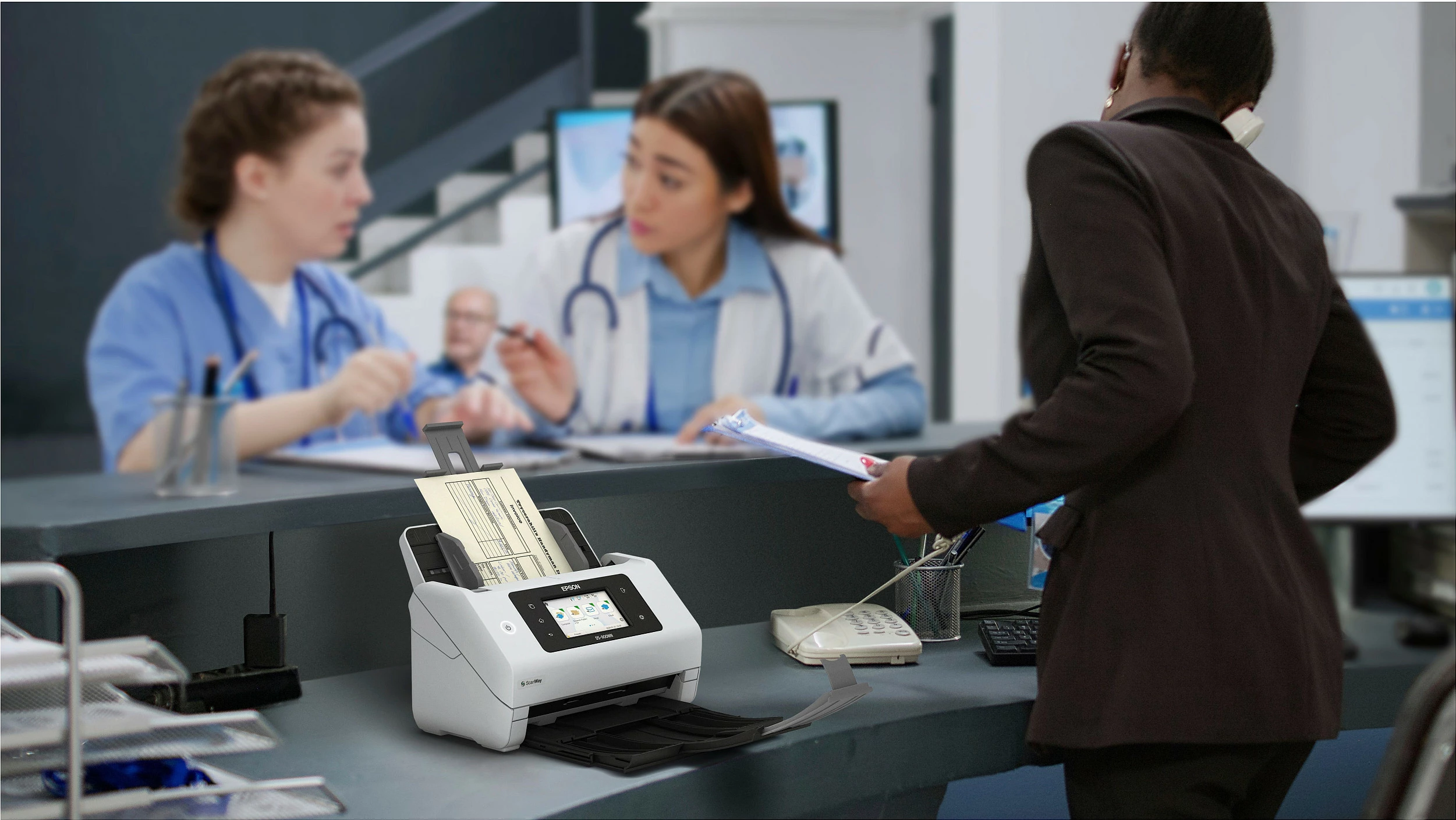 Skaner Epson WorkForce DS-900WN, A4/A3, ADF 100 fletë, Wi‑Fi/Ethernet, 70ppm/140ipm, bardhë