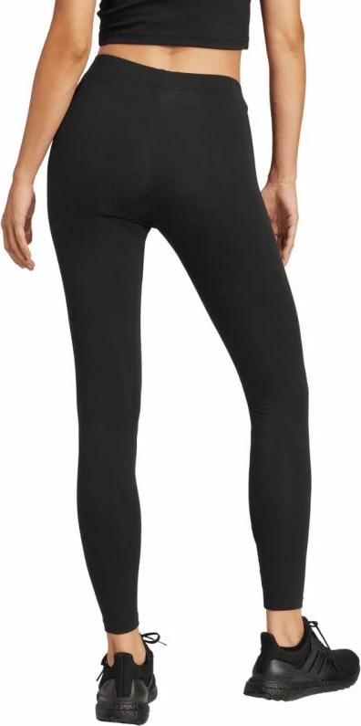 Hellonka adidas për femra, të zeza [Madhësia: L]