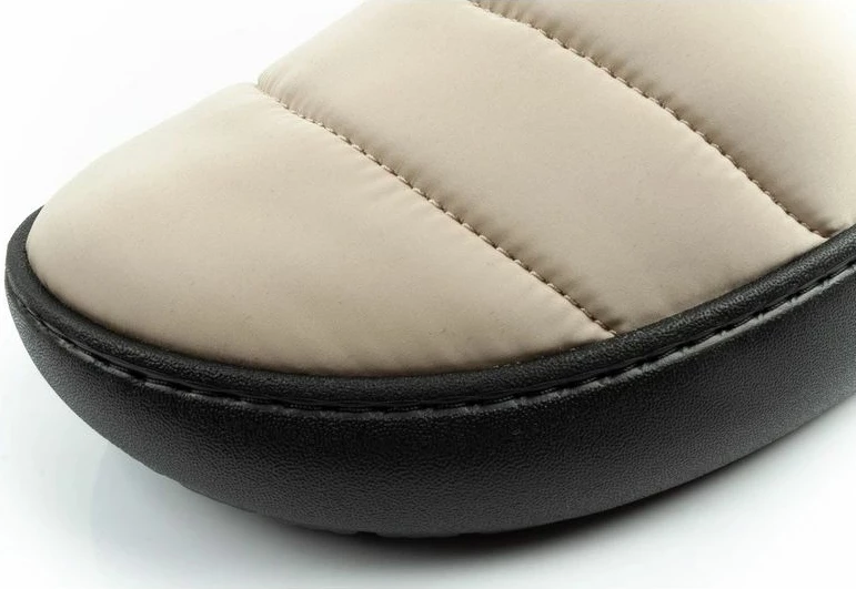Atlete për meshkuj Crocs Classic Puff Moc, bezhë