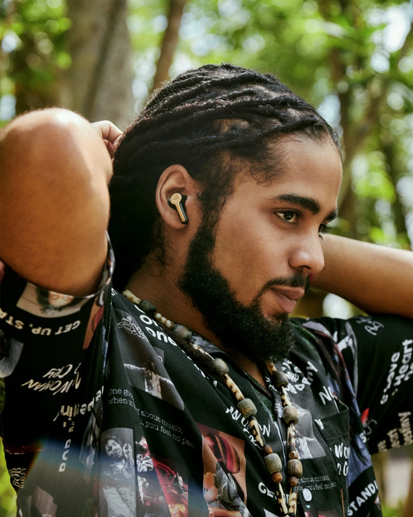 Kufje House of Marley Rebel Signature, True Wireless Bluetooth, 30 orë total, karikim wireless, IPX5, e zeza