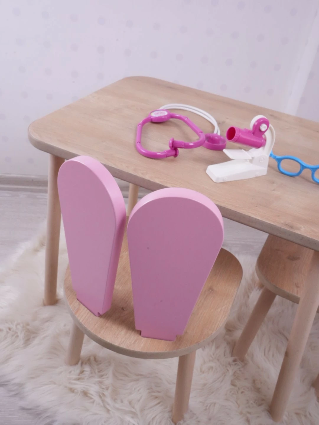 Set tavoline për fëmijë Hanah Home, Bunny, një tavolinë me një karrige, rozë, kafe