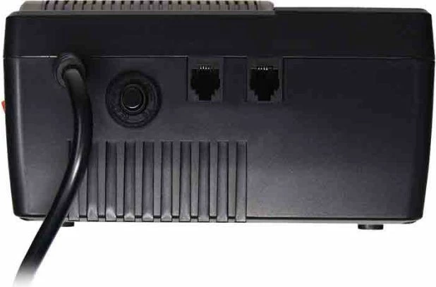 Stabilizator tensioni Tecnoware FSTELPRE1000M 1000VA 220-240V, 6 priza + 4 PoE, i zi