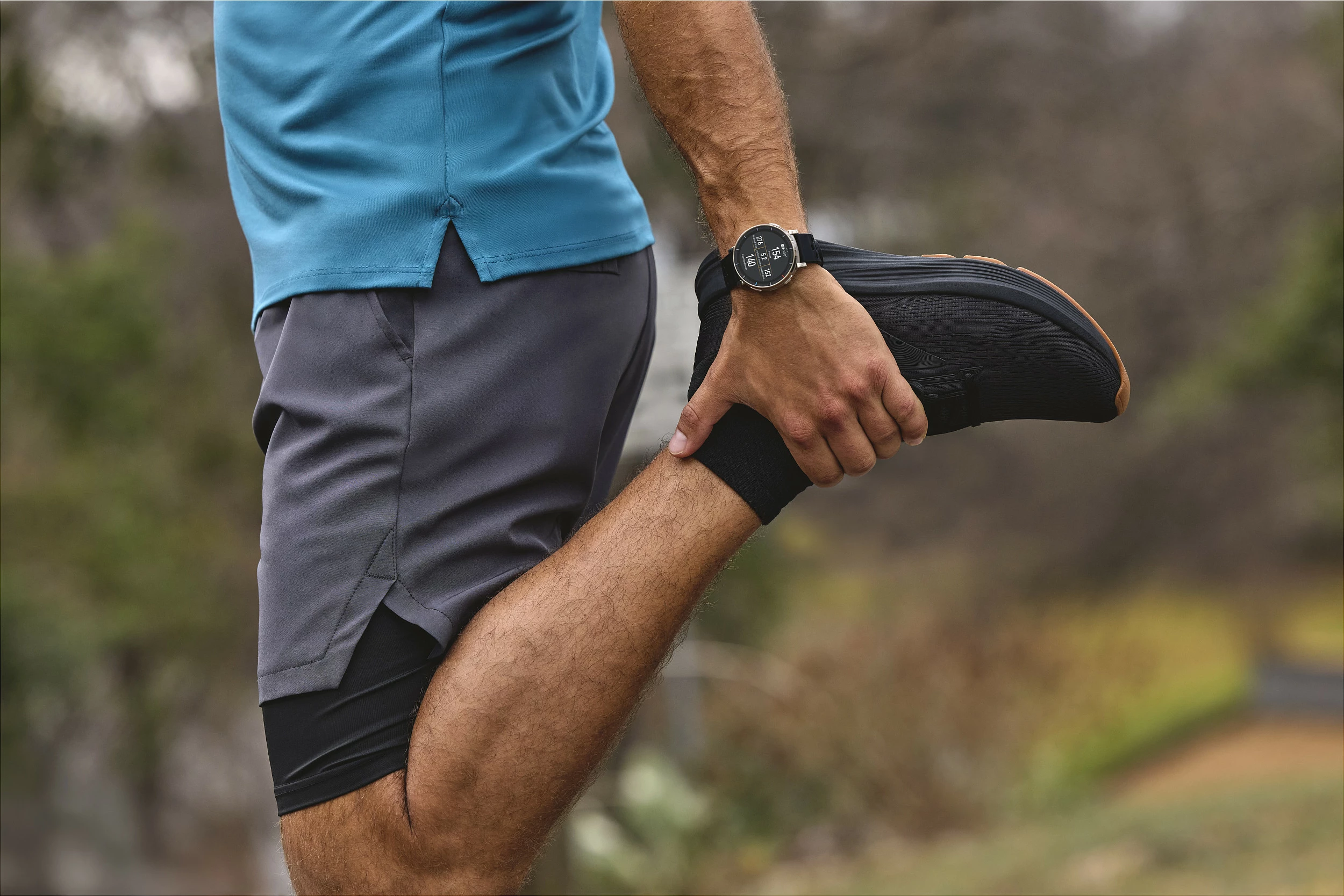 Smartwatch AMAZFIT Active 3 Premium, AMOLED 1.32 inç, NFC, GPS, 5 ATM, rrip i zi, kasë ari