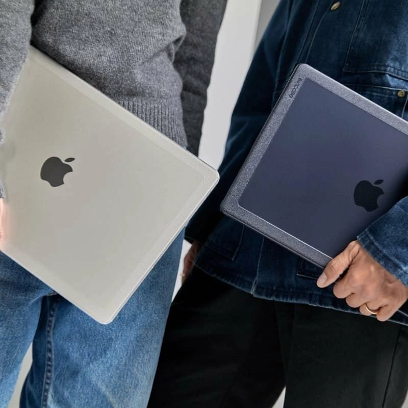 Etui i fortë për laptop Incase Edge Hardshell për MacBook Air 15" (M3 2024/M2 2023), polikarbonat, mat, i zi