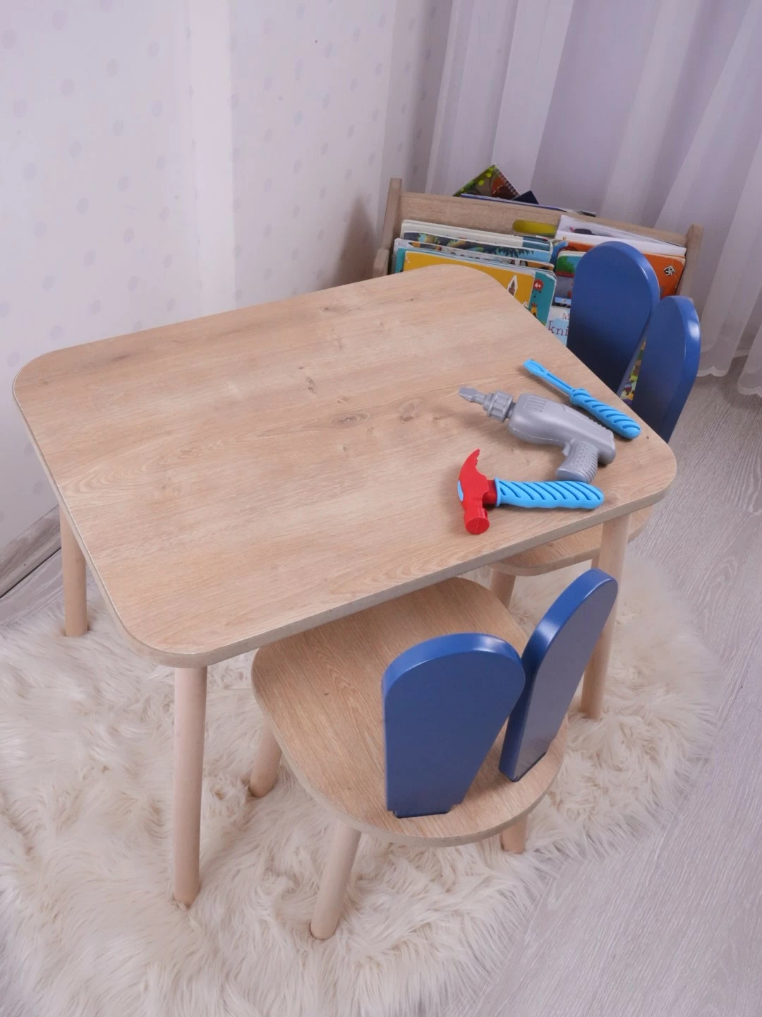 Set tavoline për fëmijë Hanah Home, dy karrige Bunny, blu, kafe