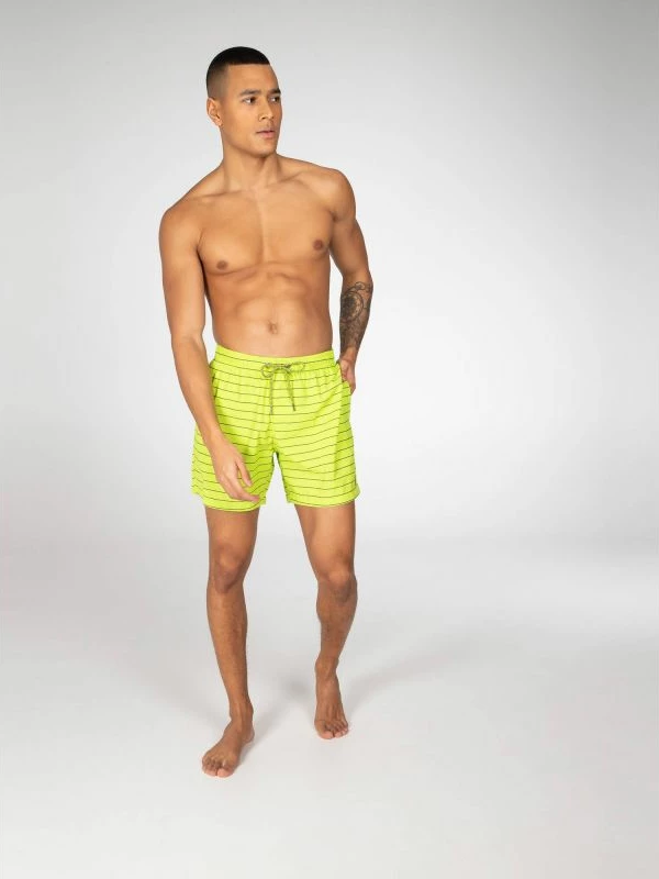 Shorce sportive për meshkuj Protest, të verdha