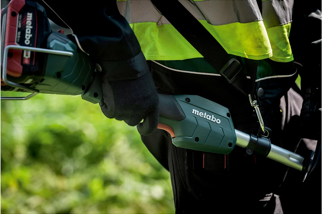 Trimer bari me bateri Metabo FSD 36-18 LTX BL 40, 18 V, 6000 RPM, dorezë D-loop, i gjelbër
