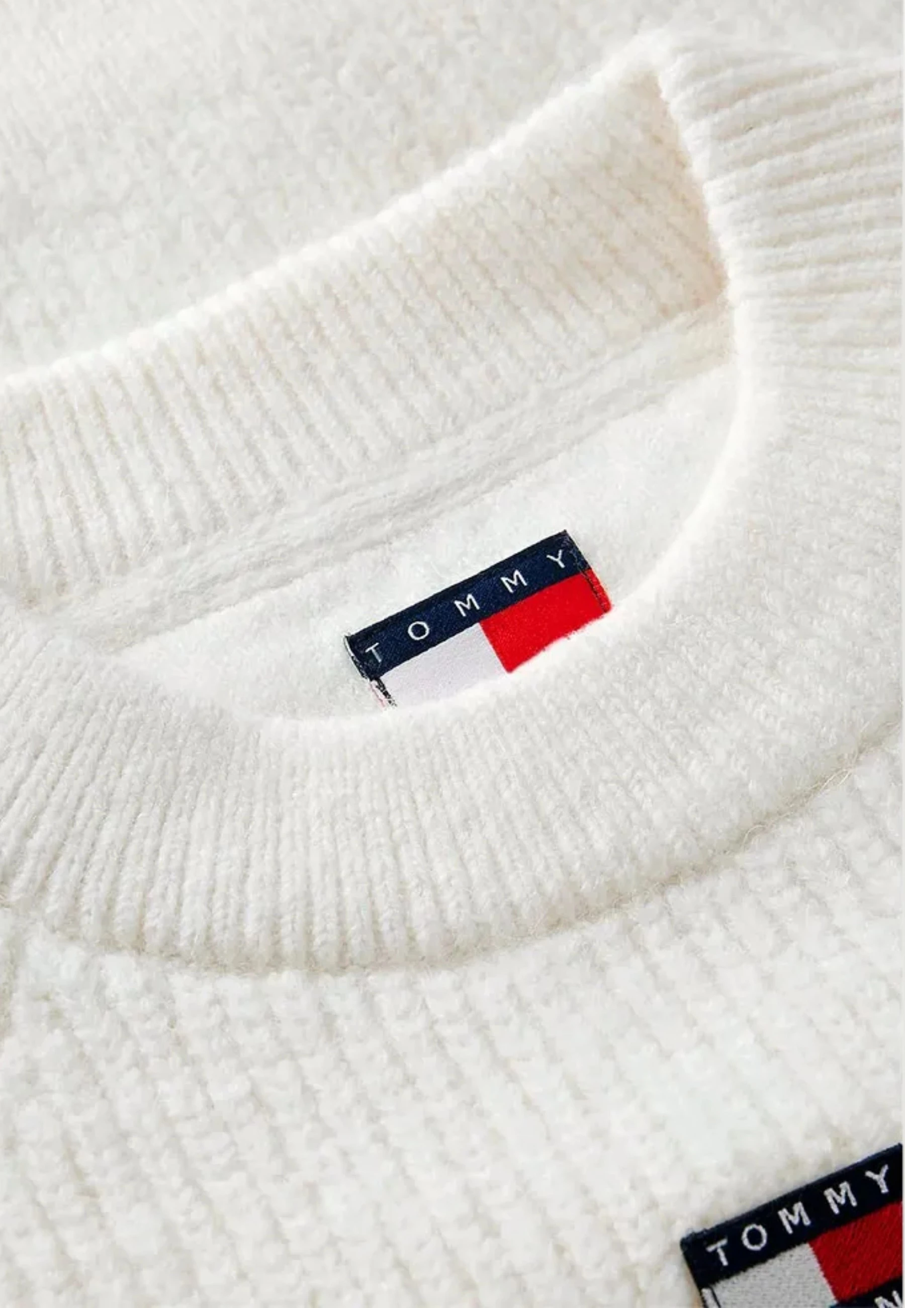 Xhemper për femra Tommy Hilfiger Jeans DW0DW22024, i bardhë [Madhësia: M]