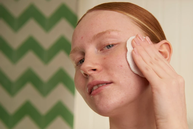 Tea Tree - Toner Matifikues për Lëkurën 400 ML